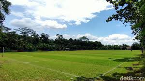 Lapangan Bola Lembah sari